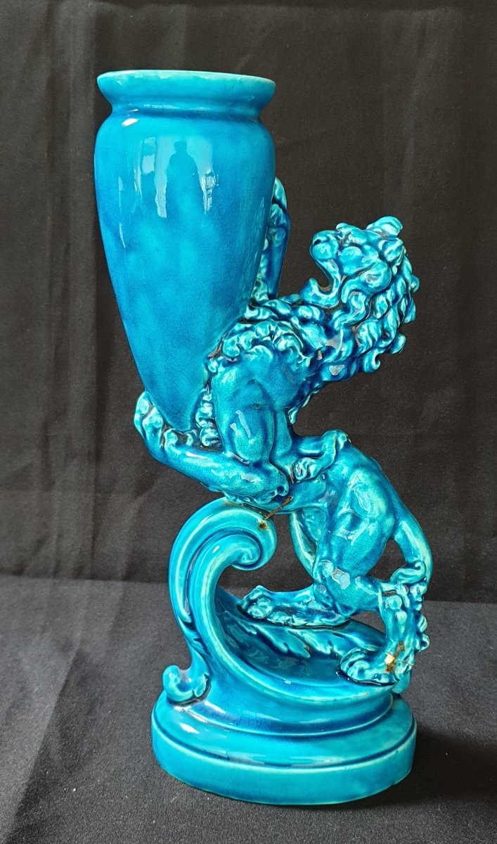 Vieillard Bordeaux, Lion Dressé, Vase émail Bleu