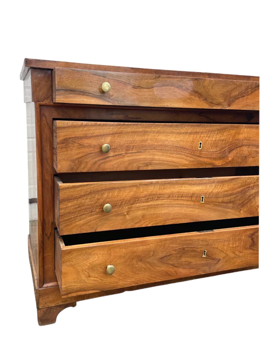 18th-century Solid Walnut Chest Of Drawers From The Restoration Period-photo-4