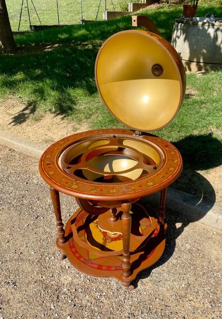  1960s Globe Bar On Wheels-photo-1