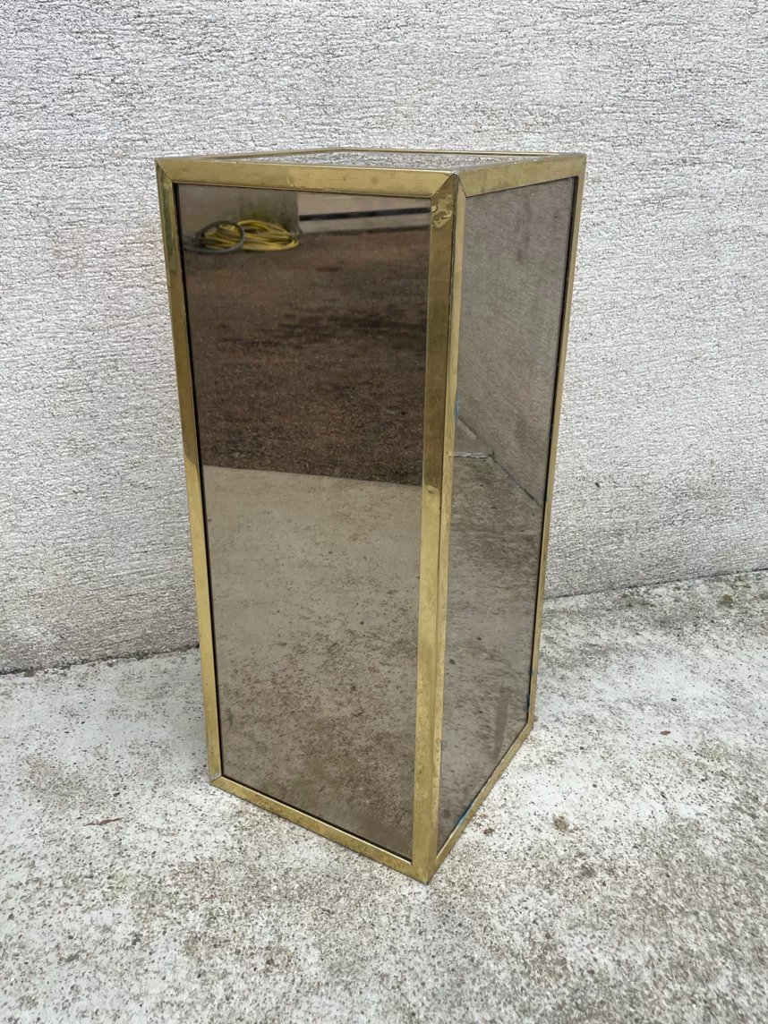 Pedestal/corner Column In Wood With Chrome-plated, Multi-faceted Mirror Finish-photo-4