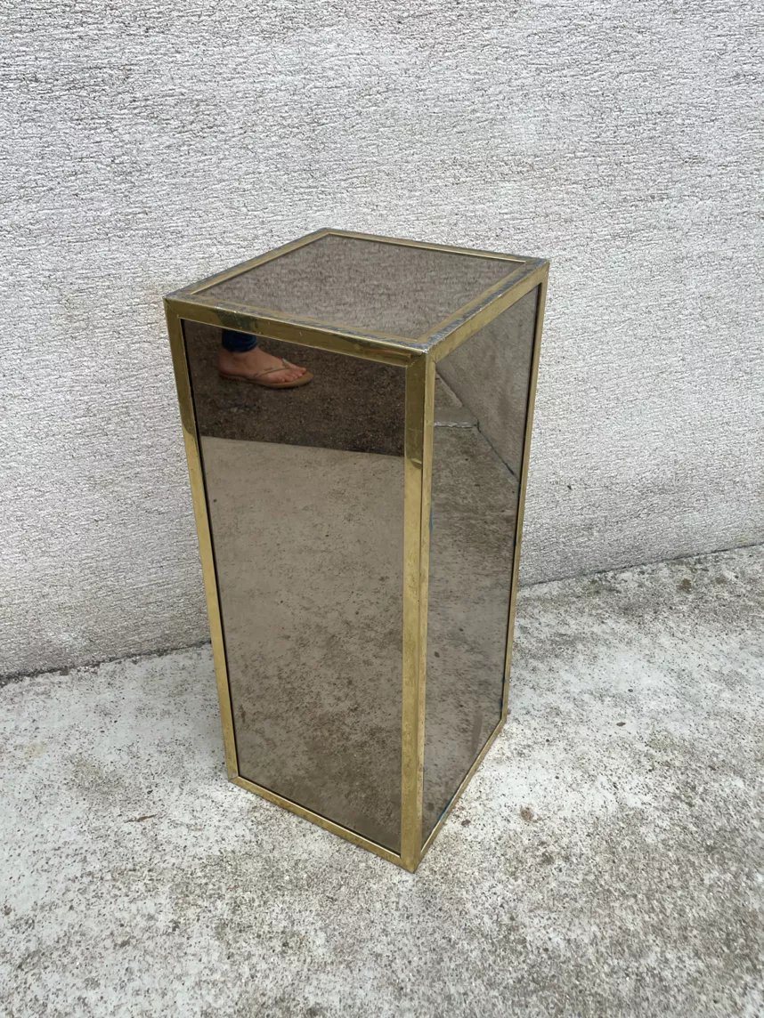 Pedestal/corner Column In Wood With Chrome-plated, Multi-faceted Mirror Finish-photo-4