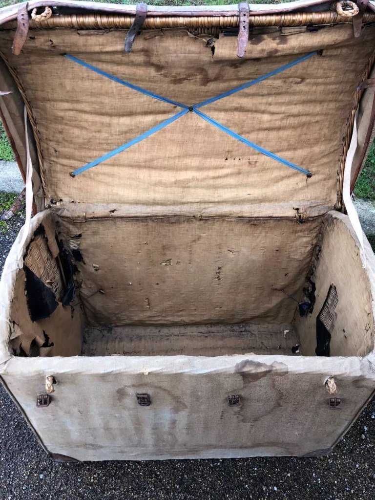 Rattan And Wicker Trunk & Chest, Militaria, French Military Collection-photo-3