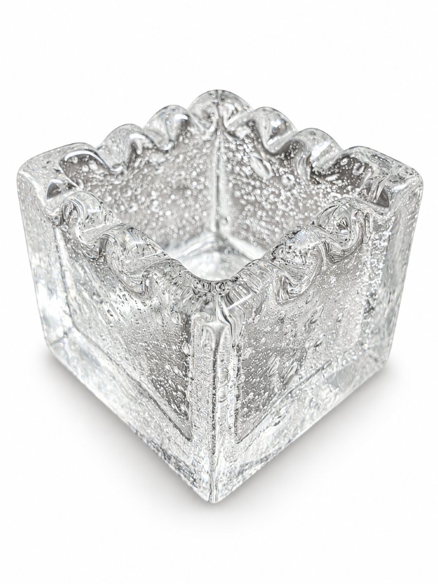 Daum France - Square Ashtray Made Of Bubbled Crystal - 20th Century