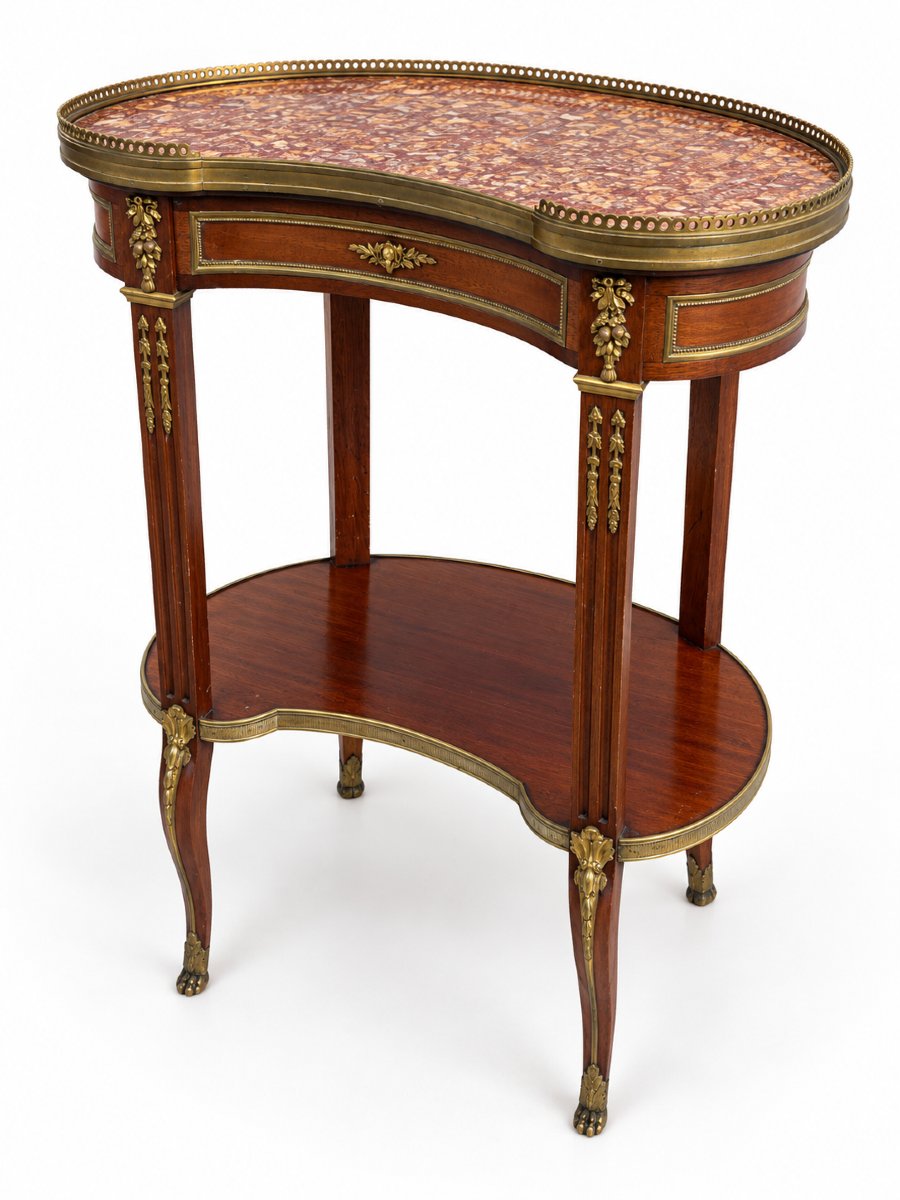 Table rognon en acajou, marbre brocatelle et bronzes dorés - Style Transition Louis XV