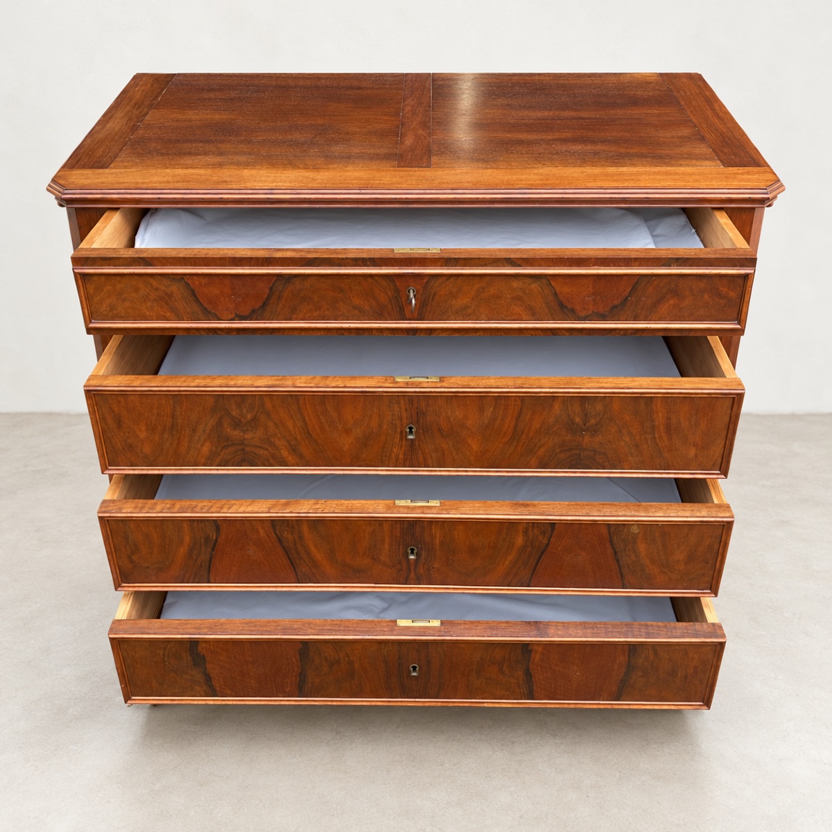 Antique Louis-philippe-style Walnut Chest Of Drawers-photo-3