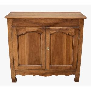 Commode buffet en noyer mouluré XVIIIe