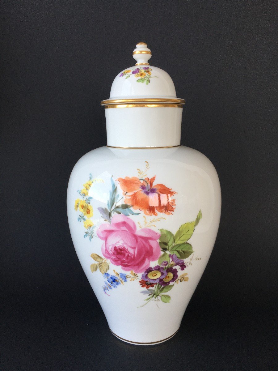 Meissen Porcelain Vase Around 1900-photo-2