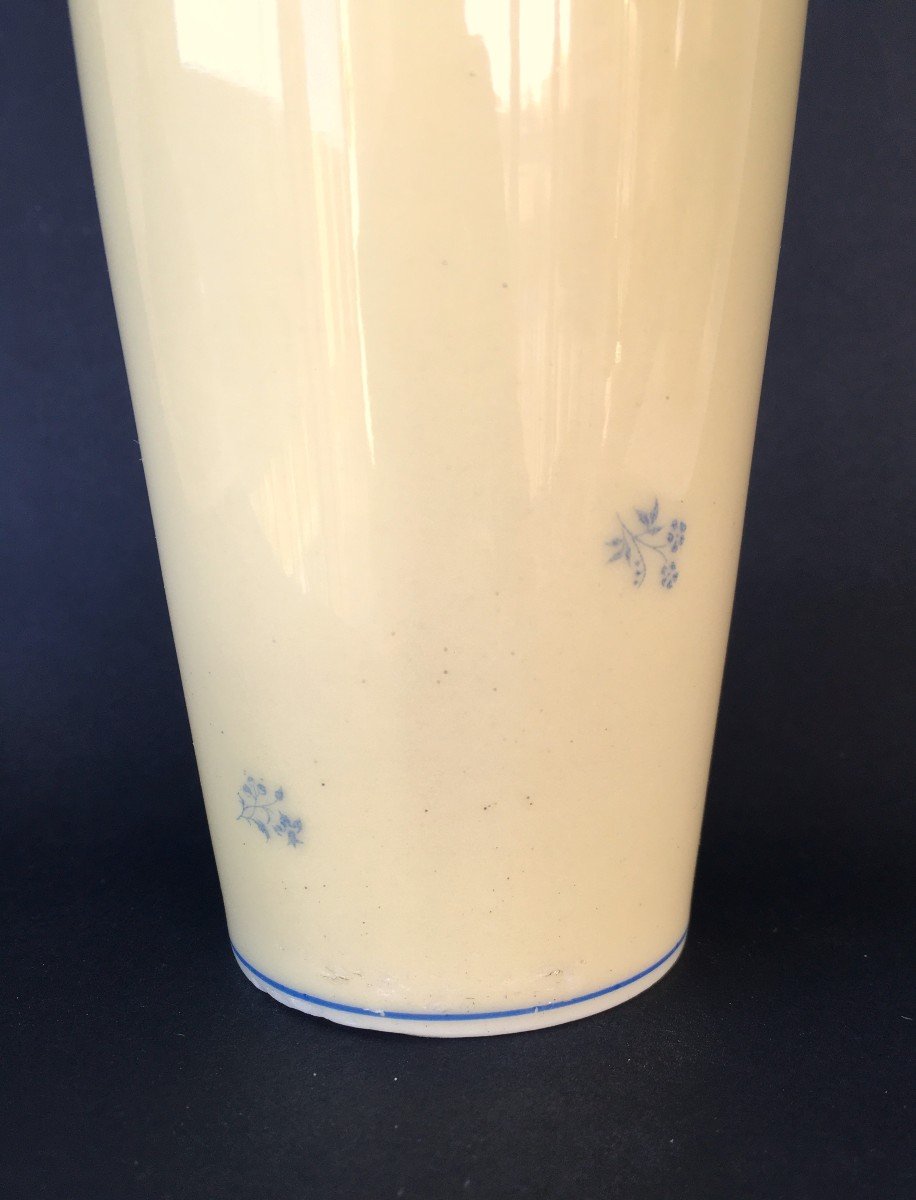 Porcelain Vase From Sèvres Manufacture 1913 Vanilla Color-photo-5