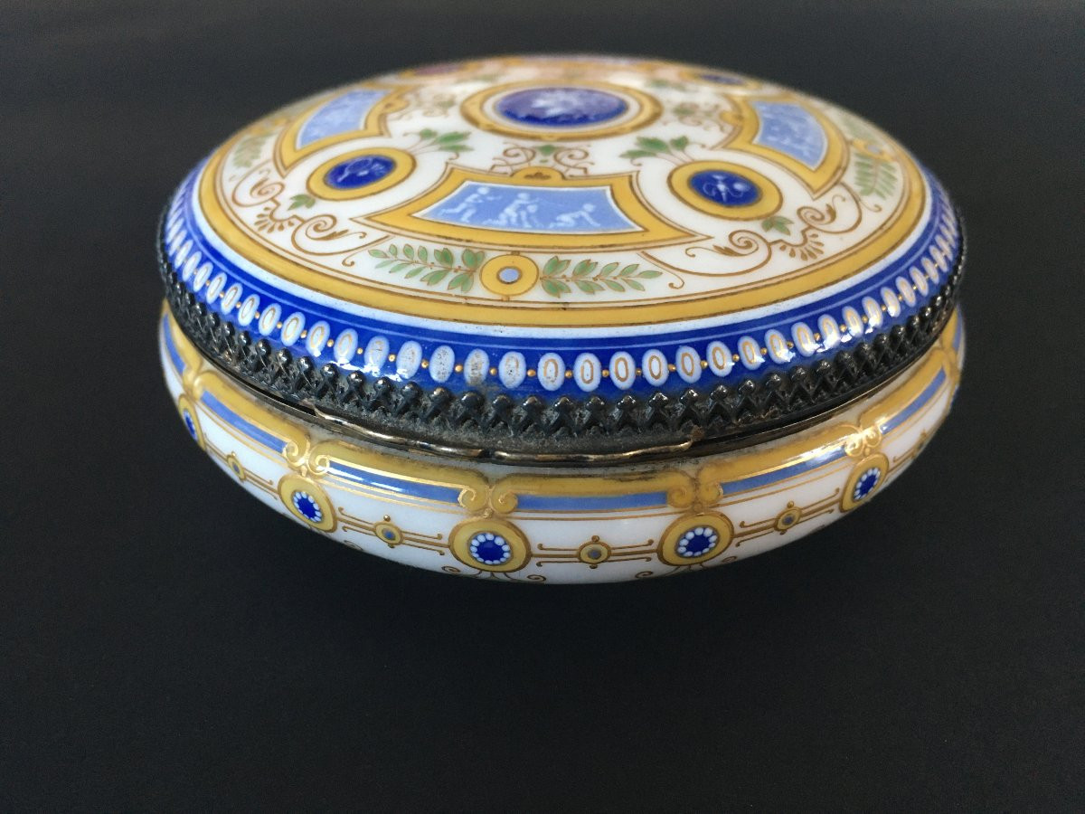 boite en porcelaine Manufacture Nationale de Sèvres pâte sur pâte 1886-photo-5