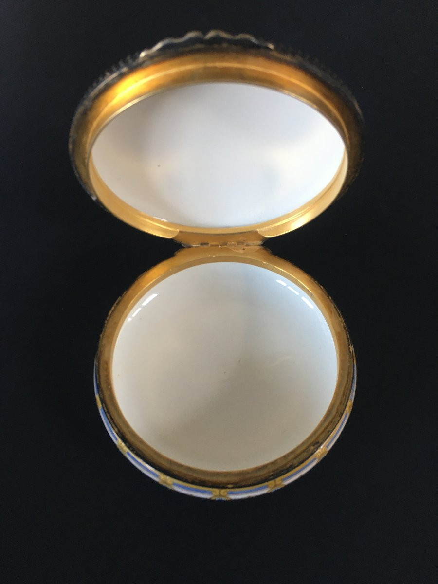 boite en porcelaine Manufacture Nationale de Sèvres pâte sur pâte 1886-photo-6