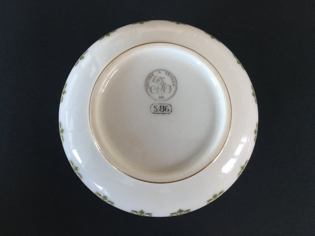 boite en porcelaine Manufacture Nationale de Sèvres pâte sur pâte 1886-photo-7