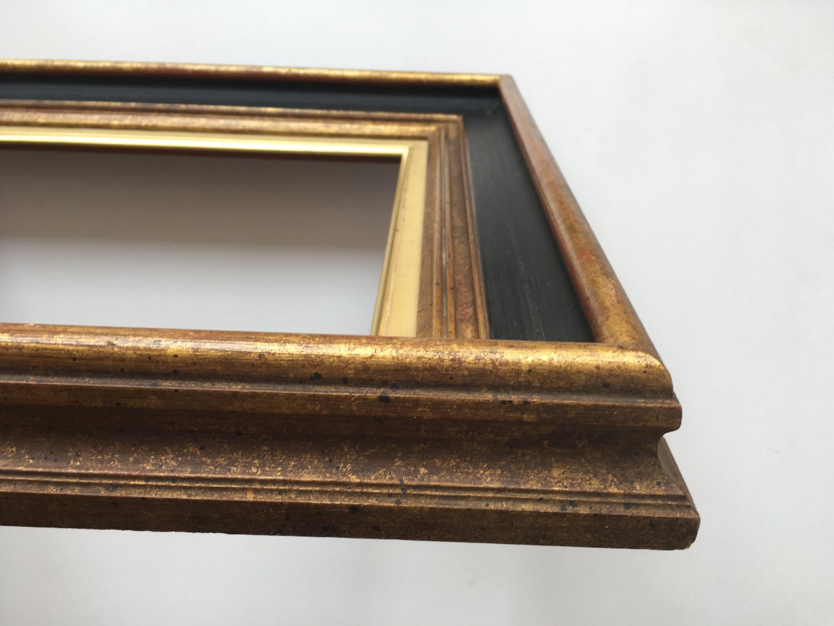 Black And Gold 5f Frame For A 35x27 Cm Painting-photo-2