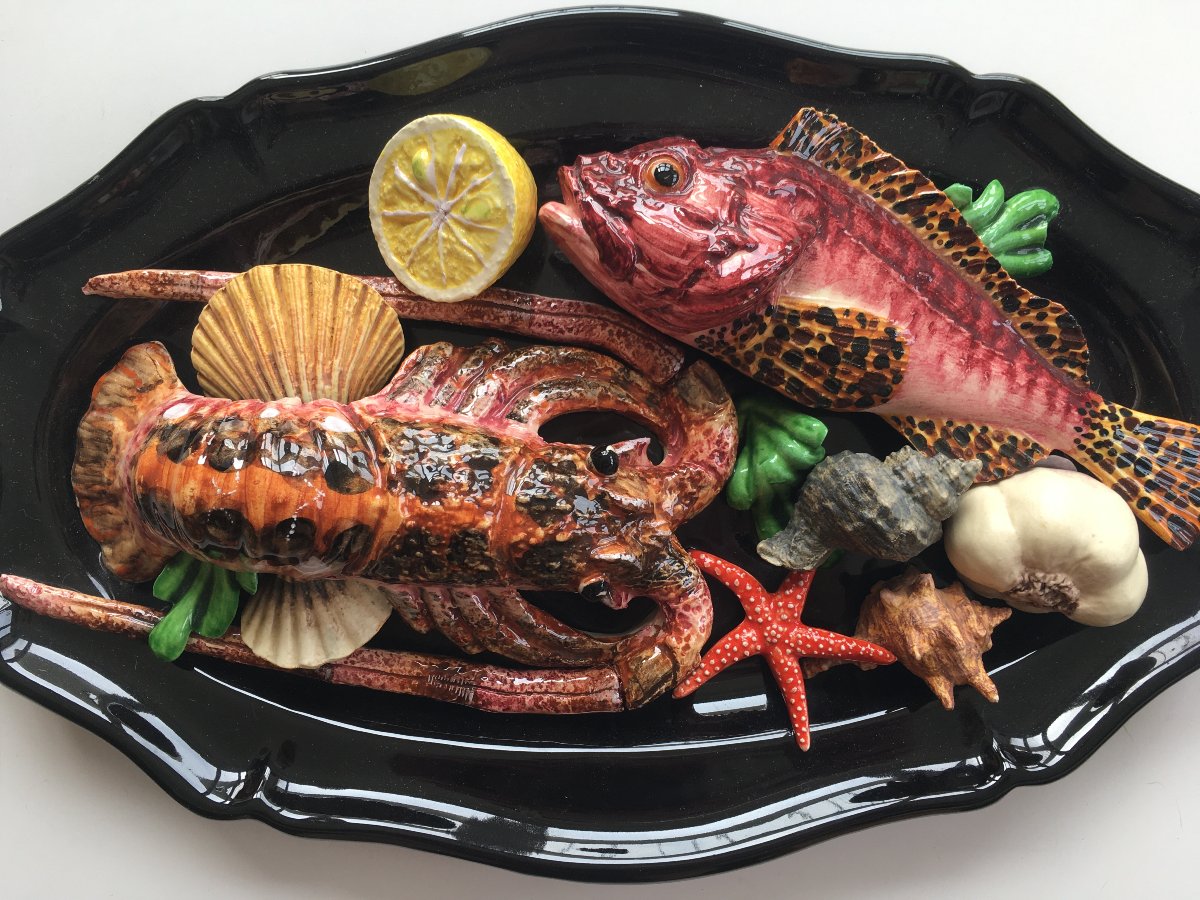 Plat homard en trompe l'œil décor bord de mer Lamarche à Marseille-photo-2