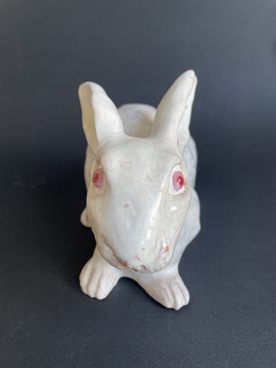 Lapin couché en faïence de Bavent fabrication TN (Tuilerie Normande)-photo-2