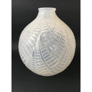 Vase Rene Lalique Modèle Espalion 1927