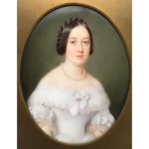Portrait Of A Woman, Porcelain Painting By Clémence Turgan, Student Of Marie Victoire Jaquotot