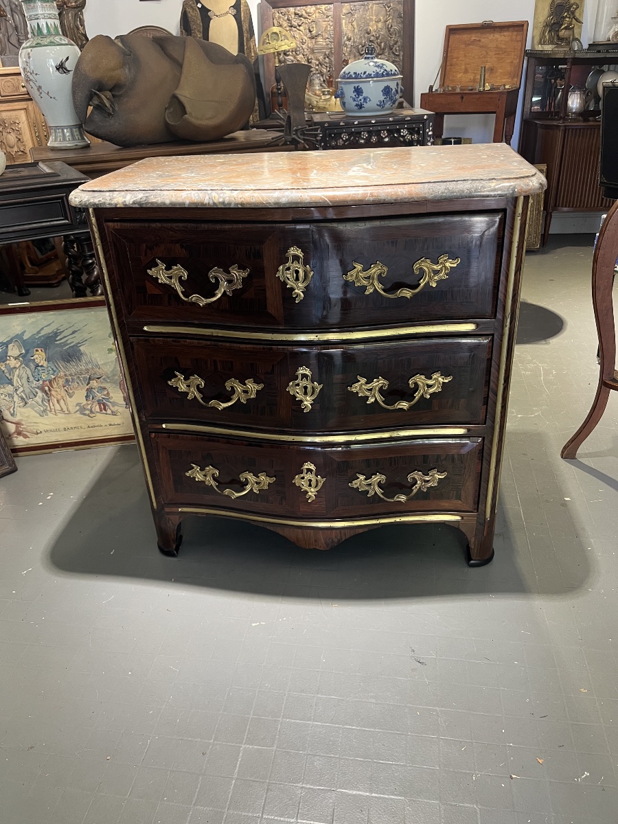 Commode entre - deux époque Régence XVIII 