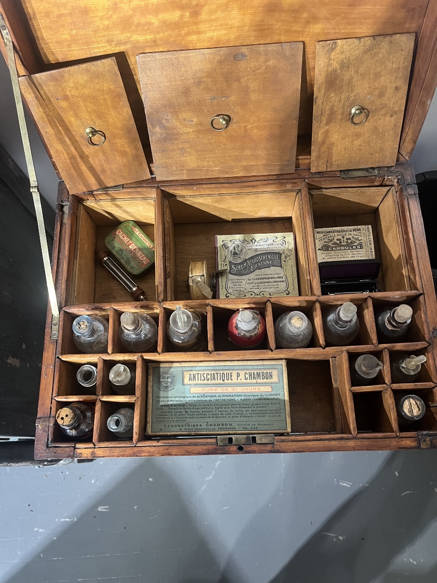 Petit meuble /cabinet  d’apothicaire-photo-3