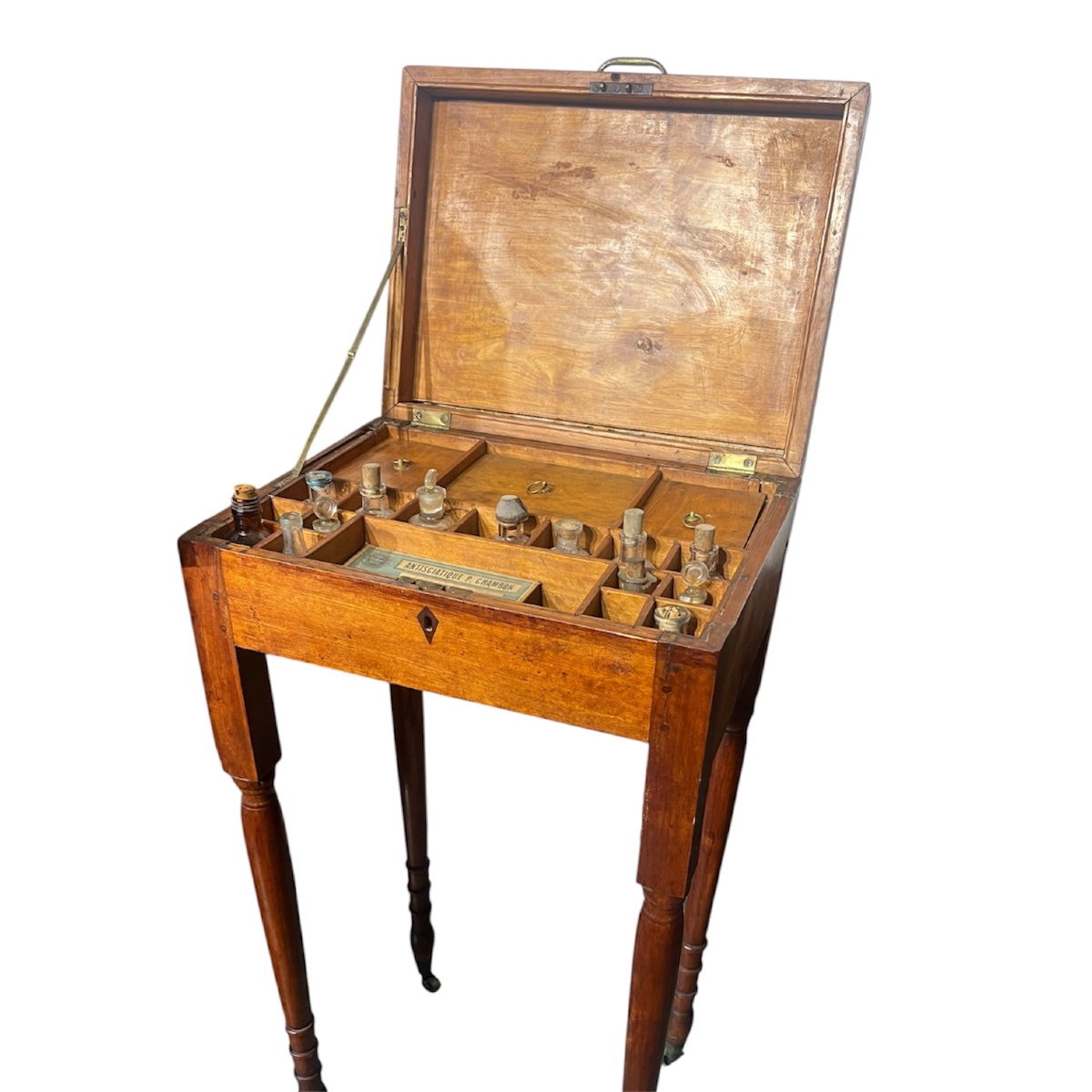 Petit meuble /cabinet  d’apothicaire