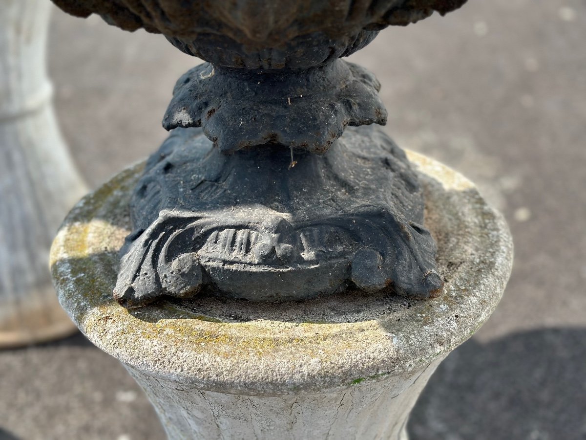 Paire De Vase En Fonte 18 Eme-photo-1