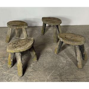 Série 4 Tabouret Béton. 