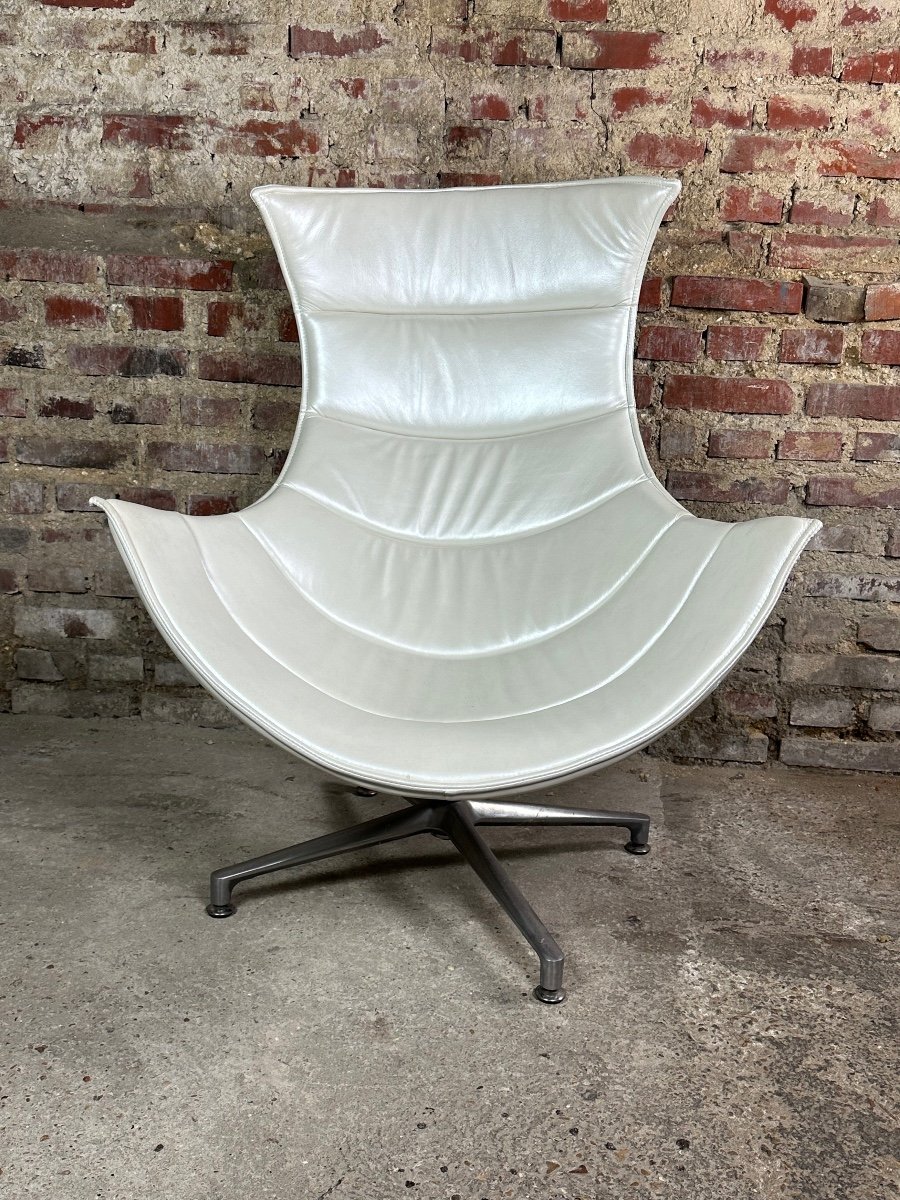 Fauteuil Coque En Simili Cuir Blanc Nacré Vintage 80's
