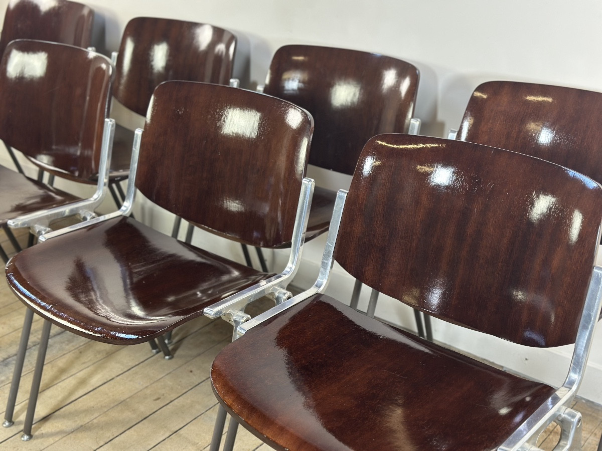 Chaises (série de 8) en bois et alu de Giancarlo Piretti par CASTELLI 1970-photo-4