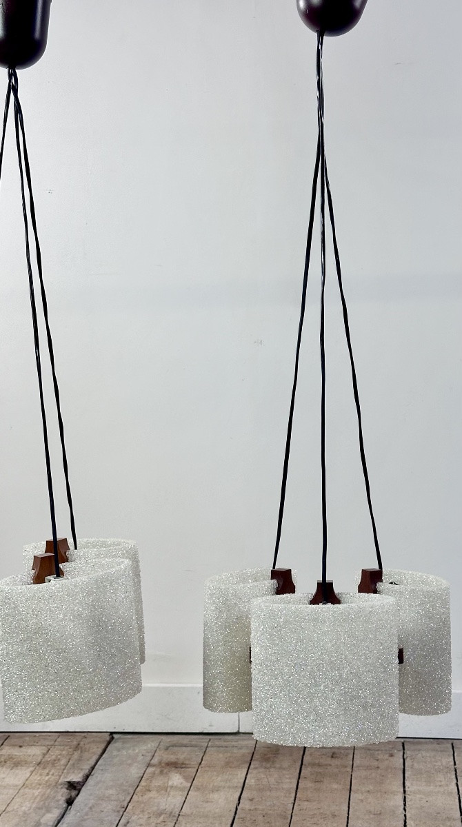 Lustre scandinave en teck et perspex vintage 1960-photo-1