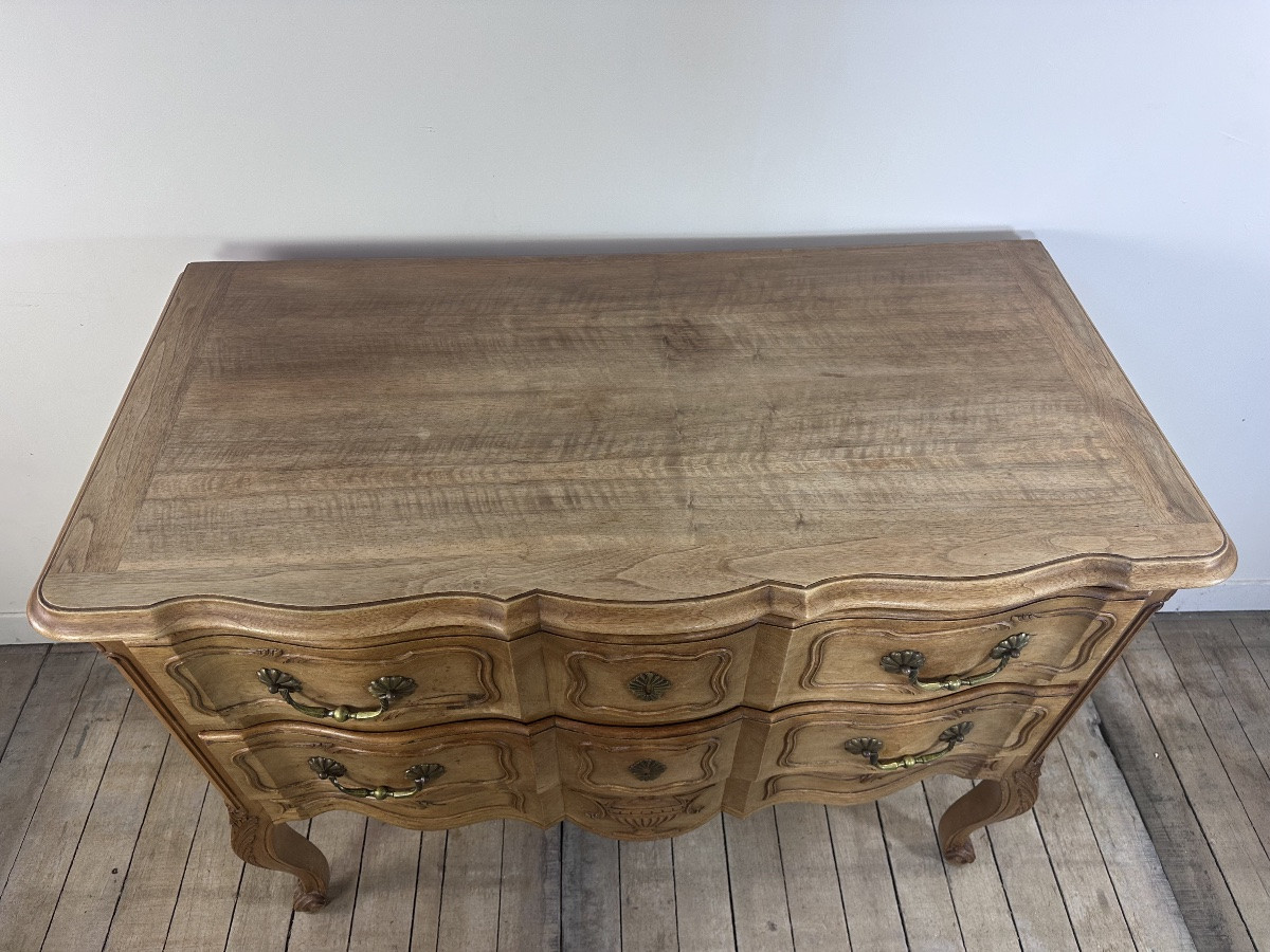 Commode de style Louis XV en bois sculpté-photo-2