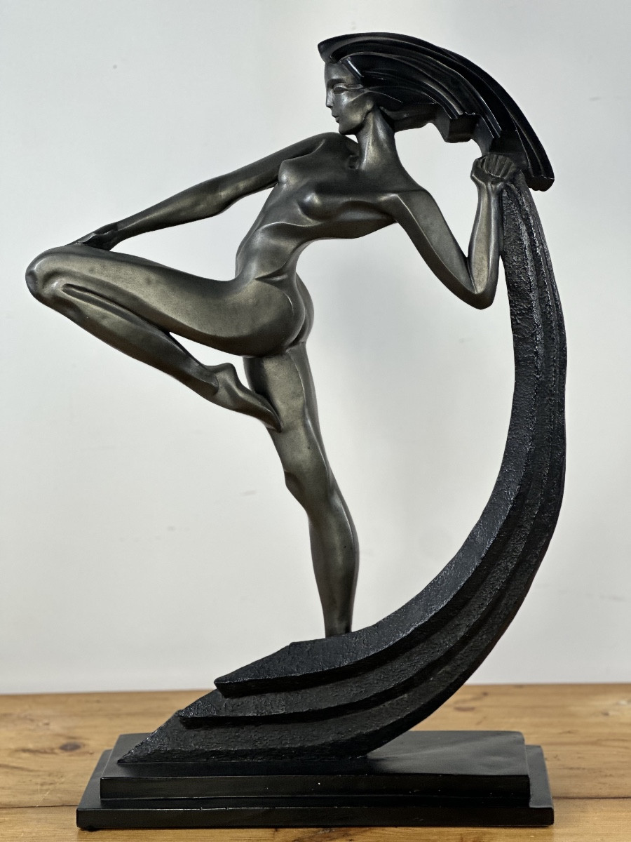 Régule Statue "la Danseuse Au Drapé"