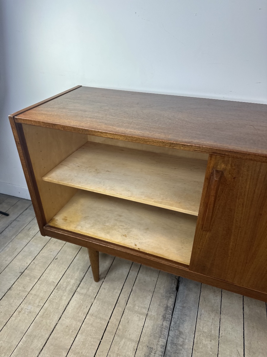 Vintage Scandinavian Teak Sideboard From The 1970s-photo-1