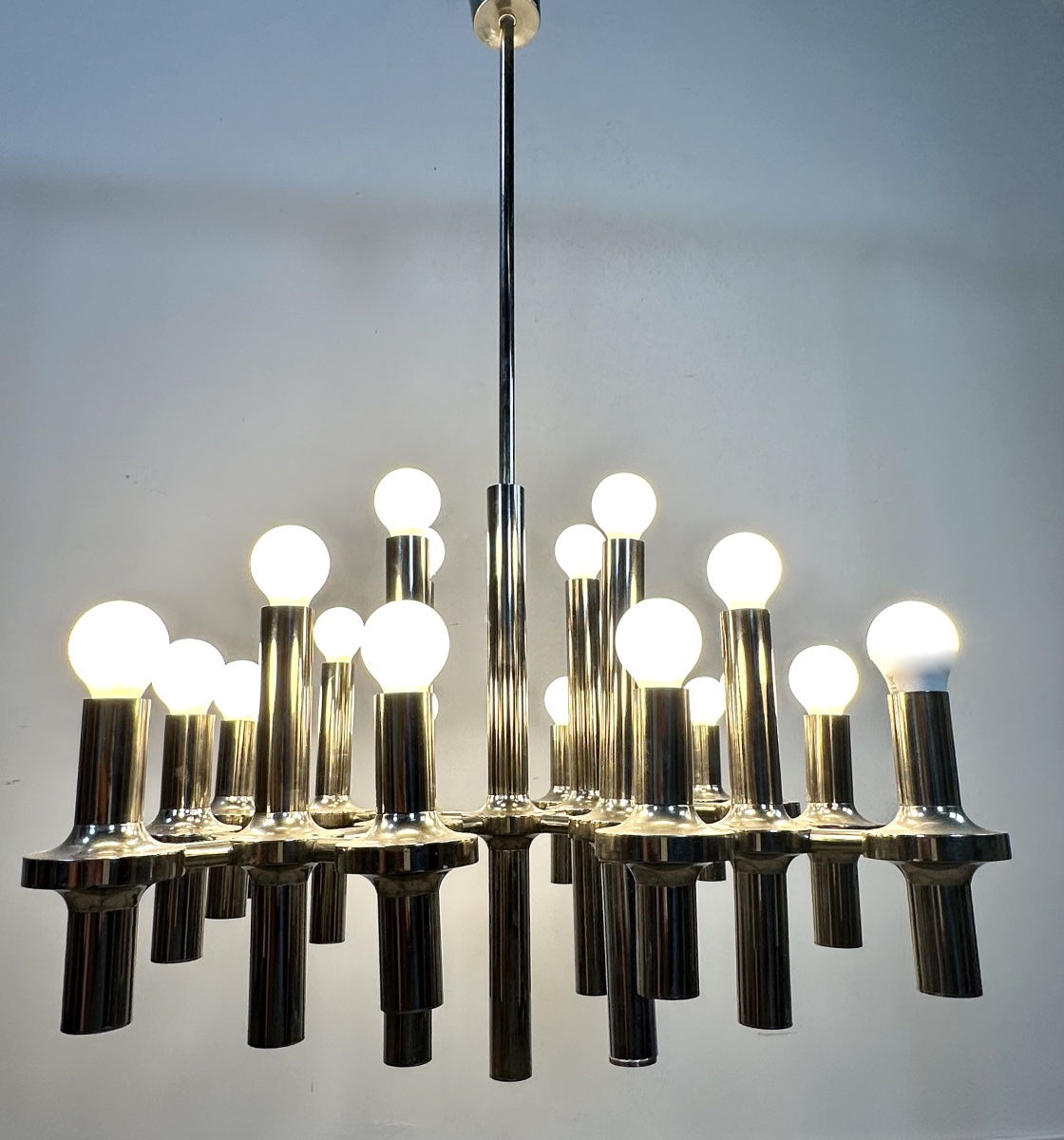 Gaetano Sciolari 24-light Chandelier, Italian Design, 1970s-photo-8