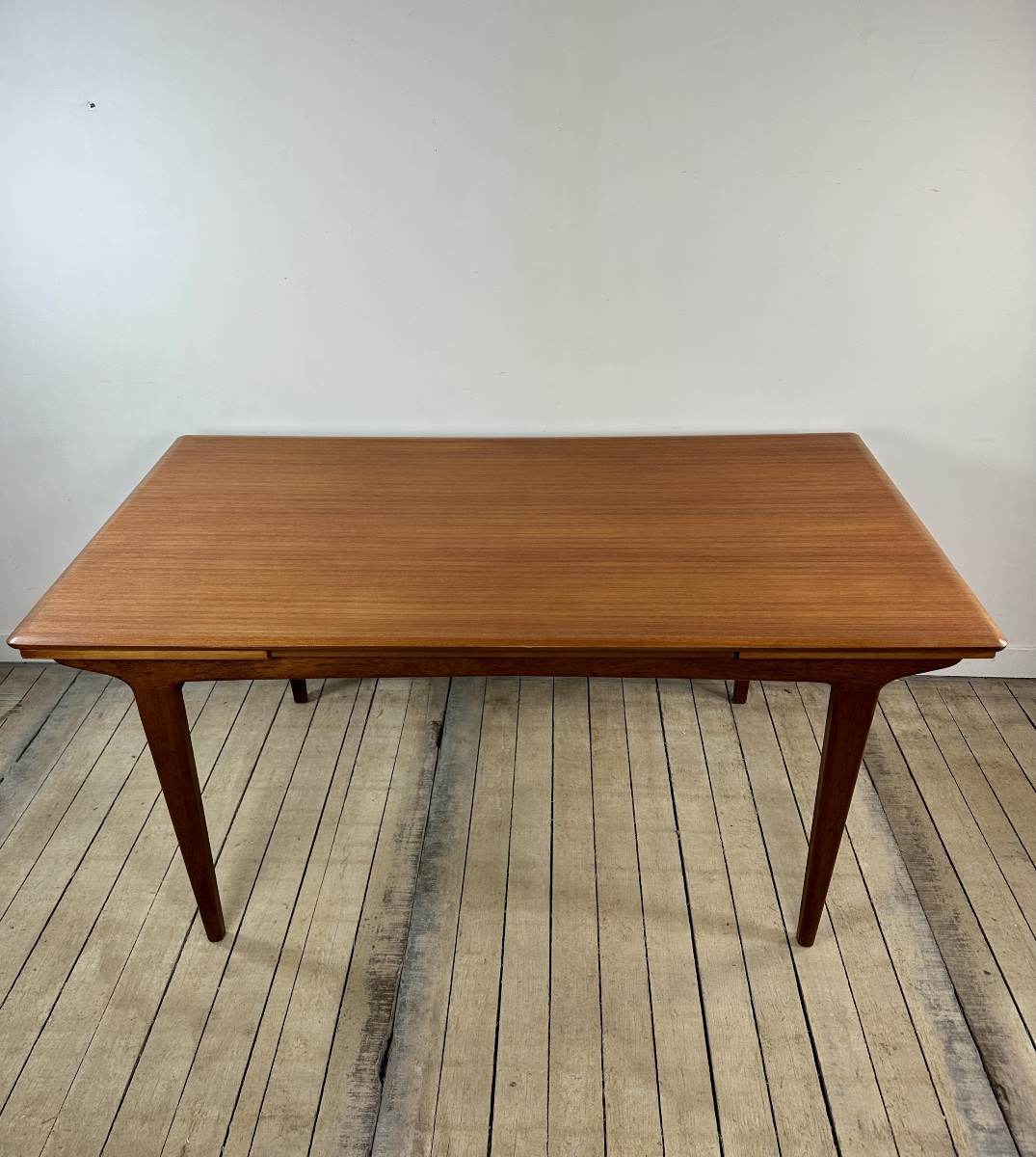 Table à manger scandinave vintage en teck 1970'S – 2 allonges intégrées