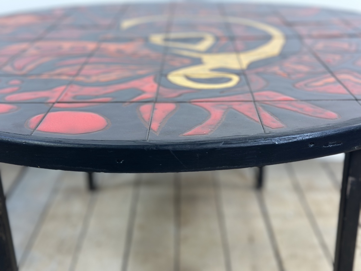 Table basse ronde vintage en céramique graphique rouge et jaune 1960'S-photo-1