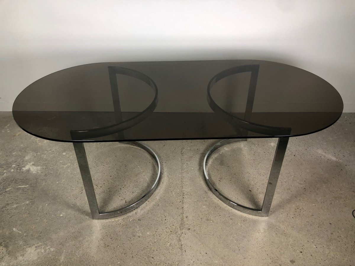 Design Oval Table With Hemicylindrical Legs In Chromed Metal In The Taste Of The Geard-photo-1