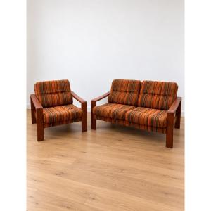 Vintage Scandinavian Living Room Set From The 1970s: A Two-seater Sofa And Armchairs Made Of Teak And Fabric