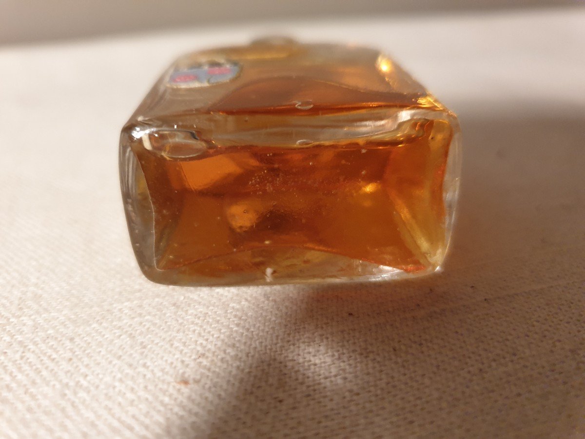 Small Perfume Bottle Alphonse Gravier.-photo-4