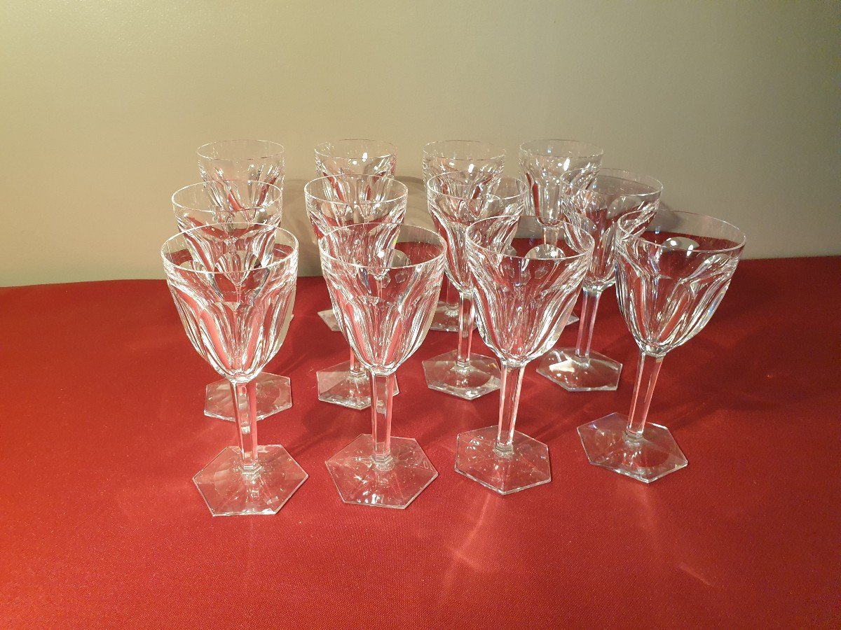 Baccarat "Compiègne"  12 verres à vin blanc estampillés en cristal Hauteur 14,3 cm -photo-3