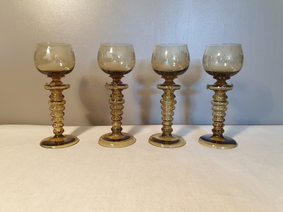 Four Hock Rhine Wine Glasses In Crystal And Blown Smoked Glass.-photo-2