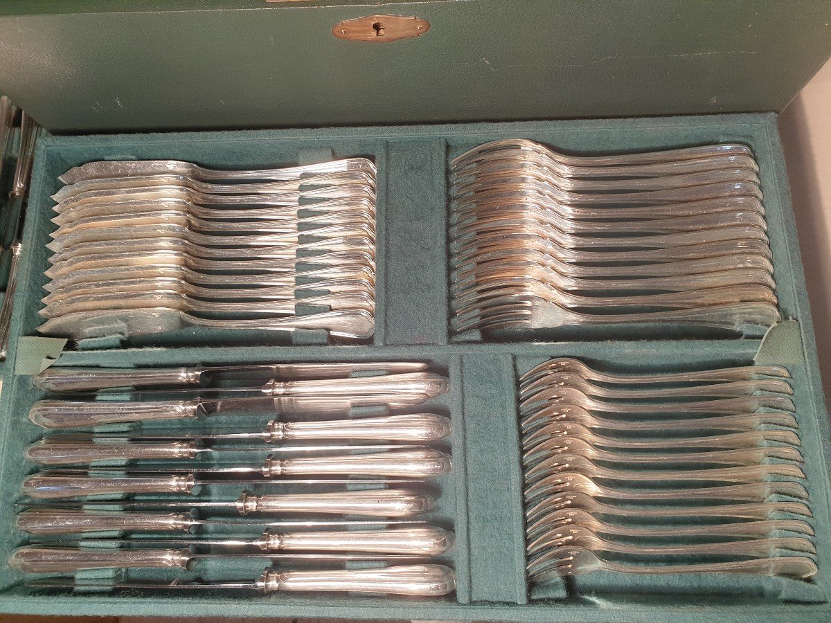 Christofle Spatours Model Housewife In Silver Metal. 132 Pieces-photo-3