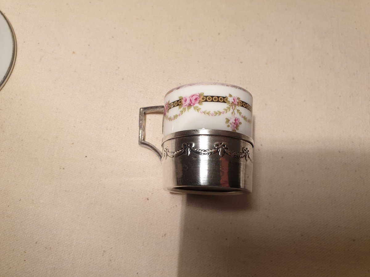Small Moka Cup In Porcelain And Silver.-photo-3