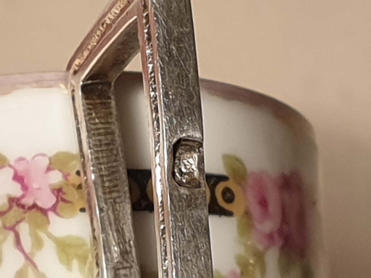 Small Moka Cup In Porcelain And Silver.-photo-6