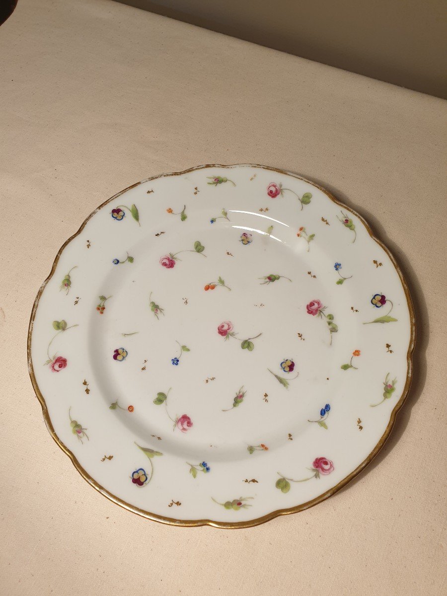 Porcelain Plate From Nyon (swiss) 18th Century.