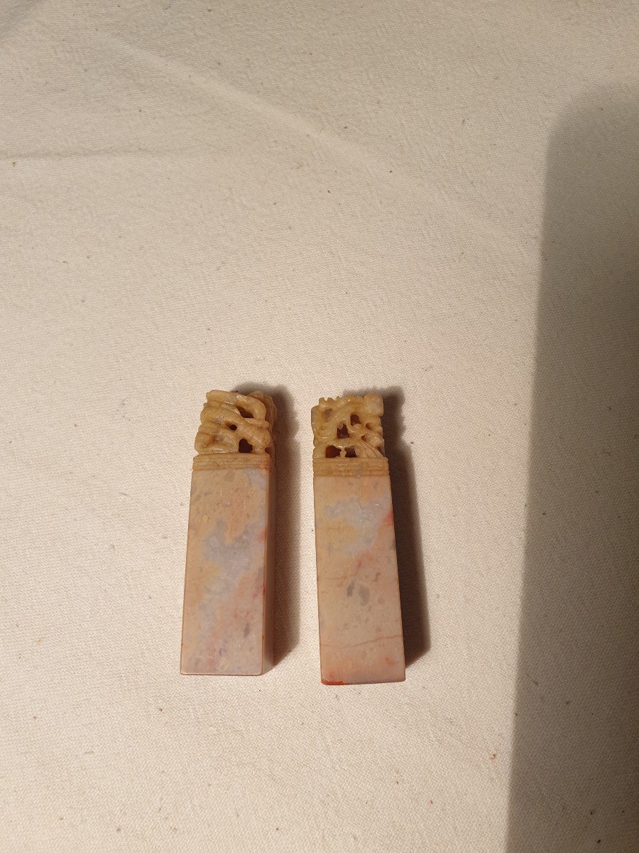 Vintage. Two Chinese Hard Stone Seals. Fabric Cardboard Box-photo-6