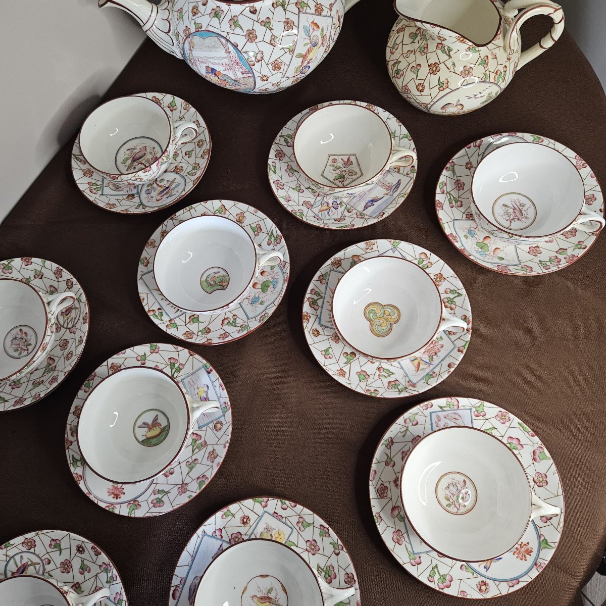 Part Of A Sarreguemines Tea Service, Fine Earthenware.-photo-3