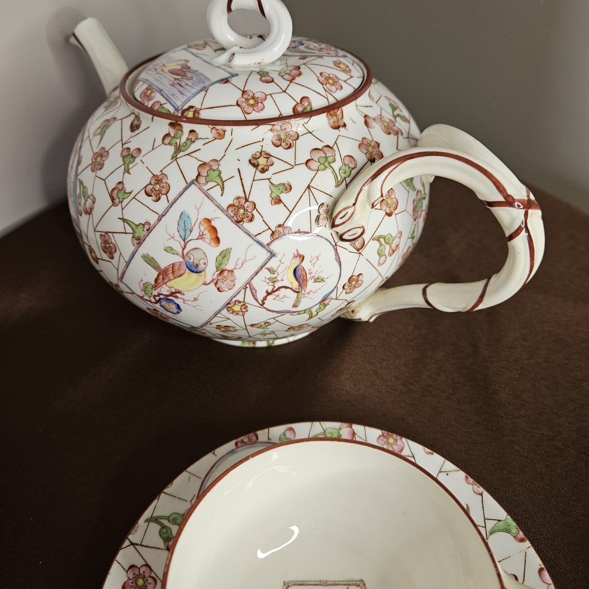 Part Of A Sarreguemines Tea Service, Fine Earthenware.-photo-3