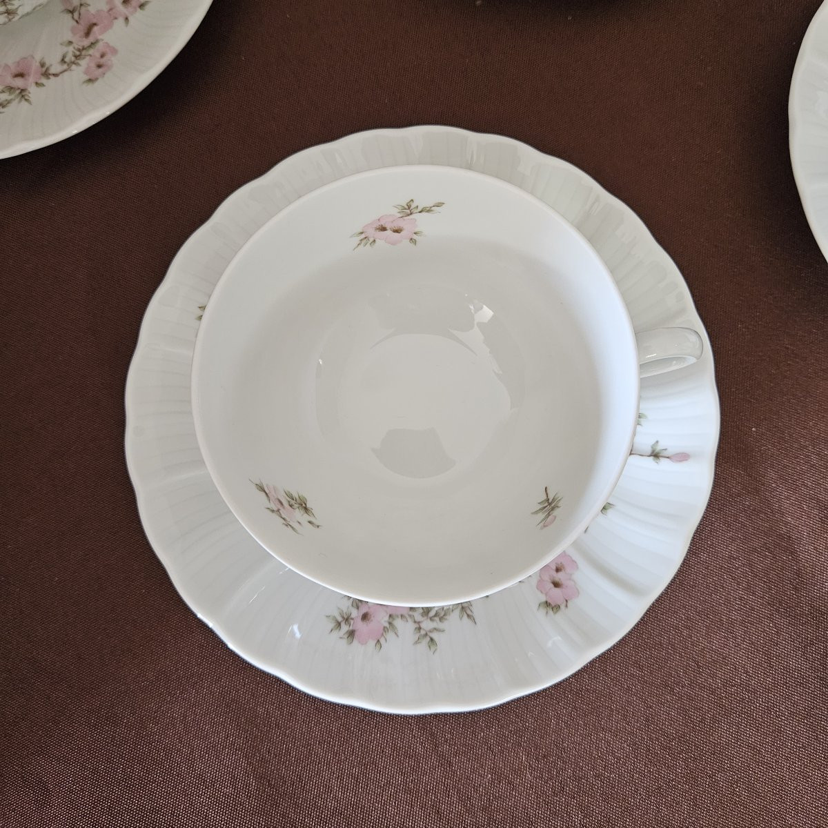 Bernardaud Eight Amandine Model Tea Cups-photo-2