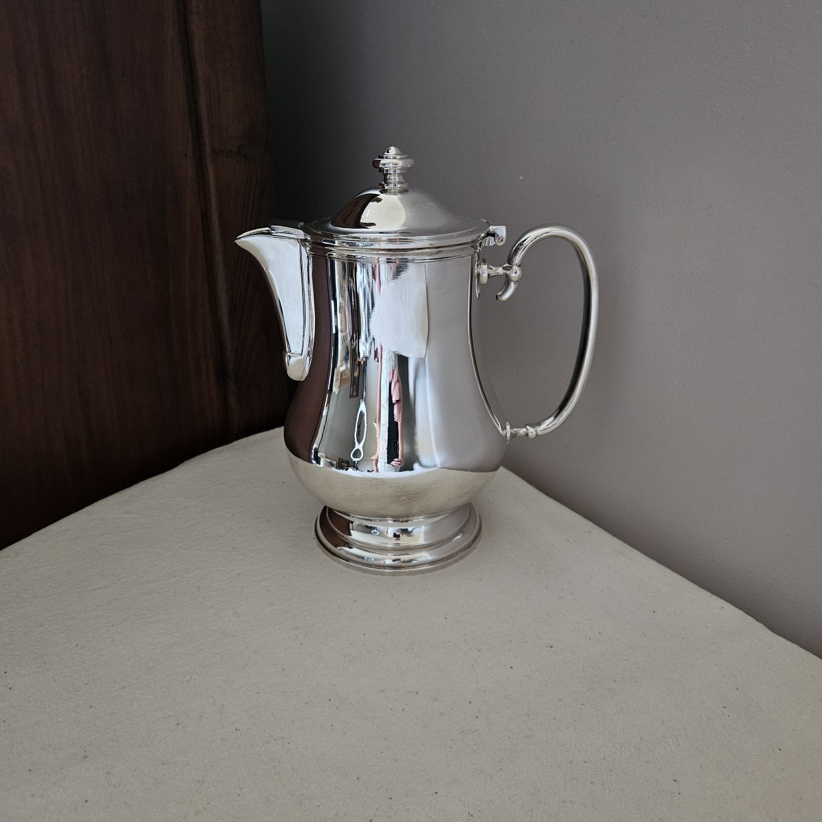 Christofle Hôtel Modèle Neptune cafetière ou théière métal argenté