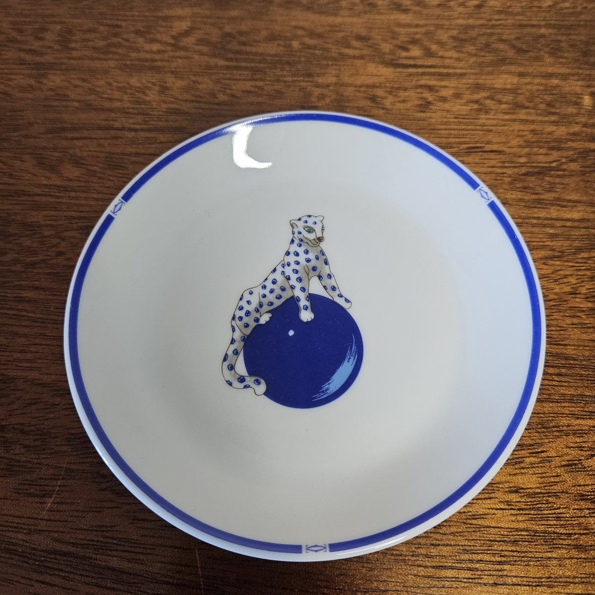 Cartier. Pair Of Porcelain Bowls. Panther Decoration On A White Background.-photo-2