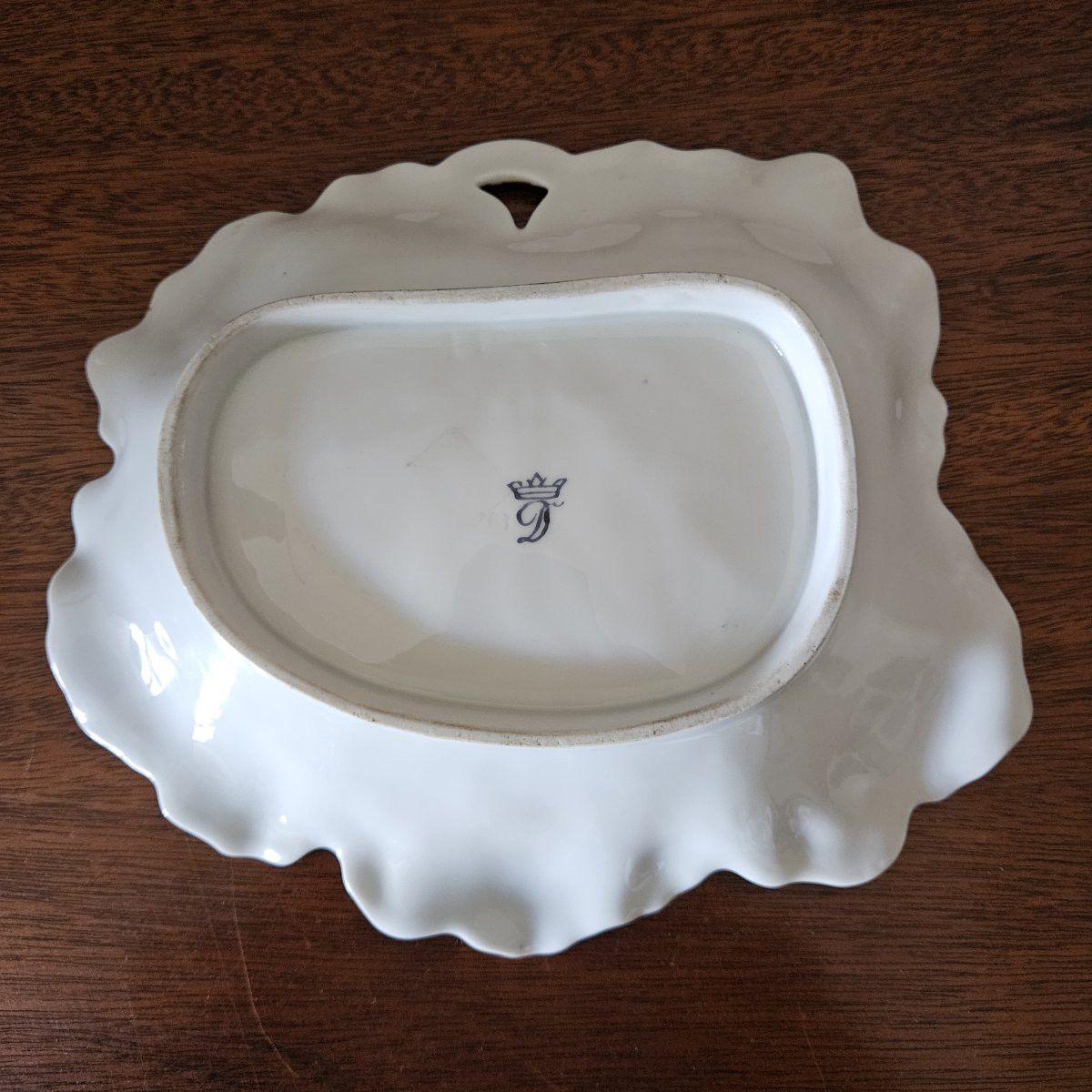 Petit plat creux, vide poche en porcelaine  Dresden saxe.  Décor fleuri-photo-4